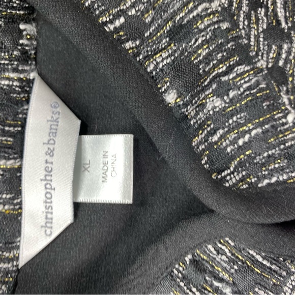 Woman’s Christopher & Banks lightweight vest size XL - Picture 2 of 4